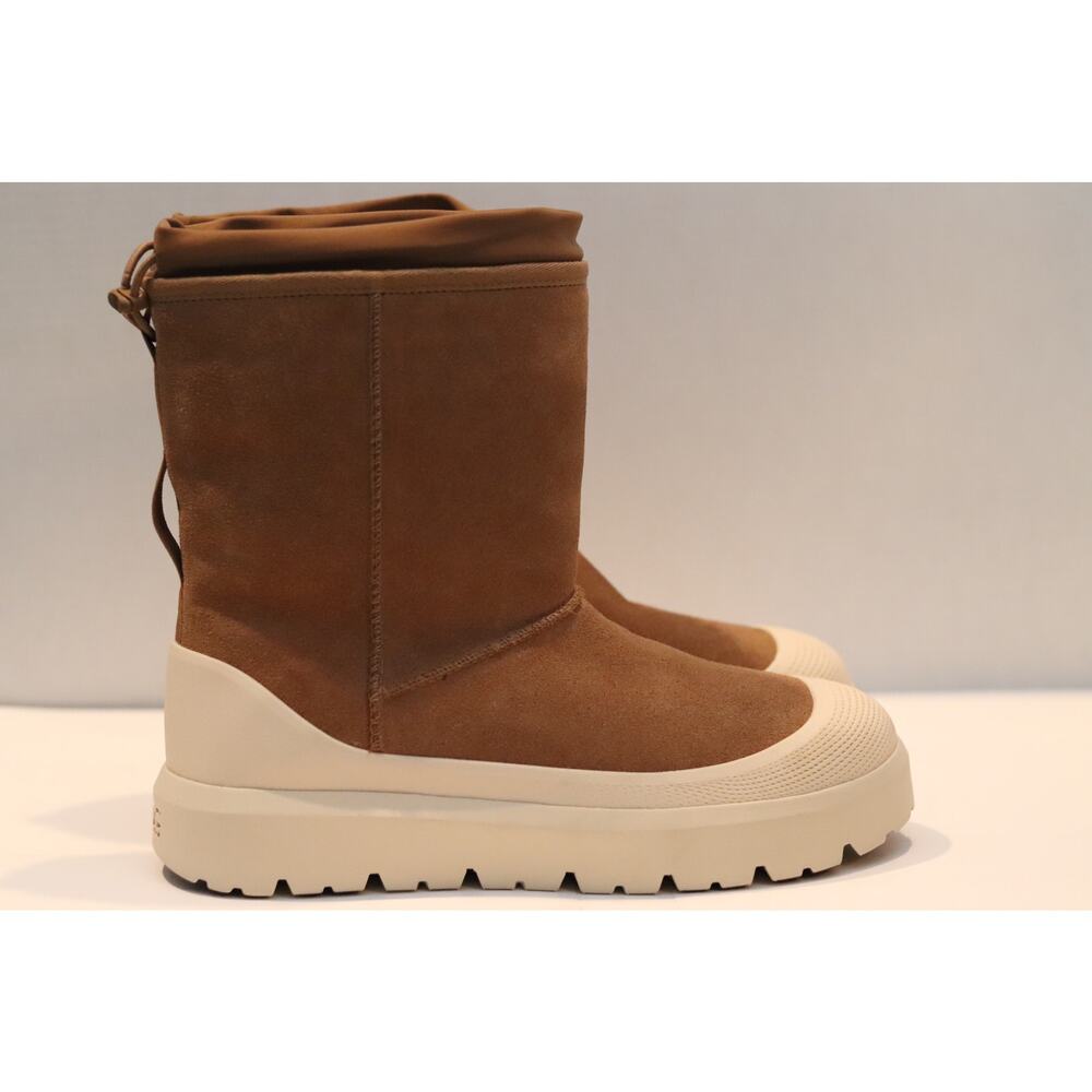 UGG Classic Short Weather Hybrid Boot Sz 13
